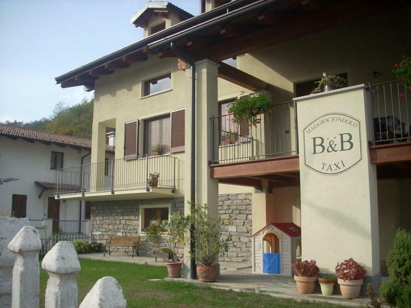 Maggiociondolo Hotel Venasca Exterior foto